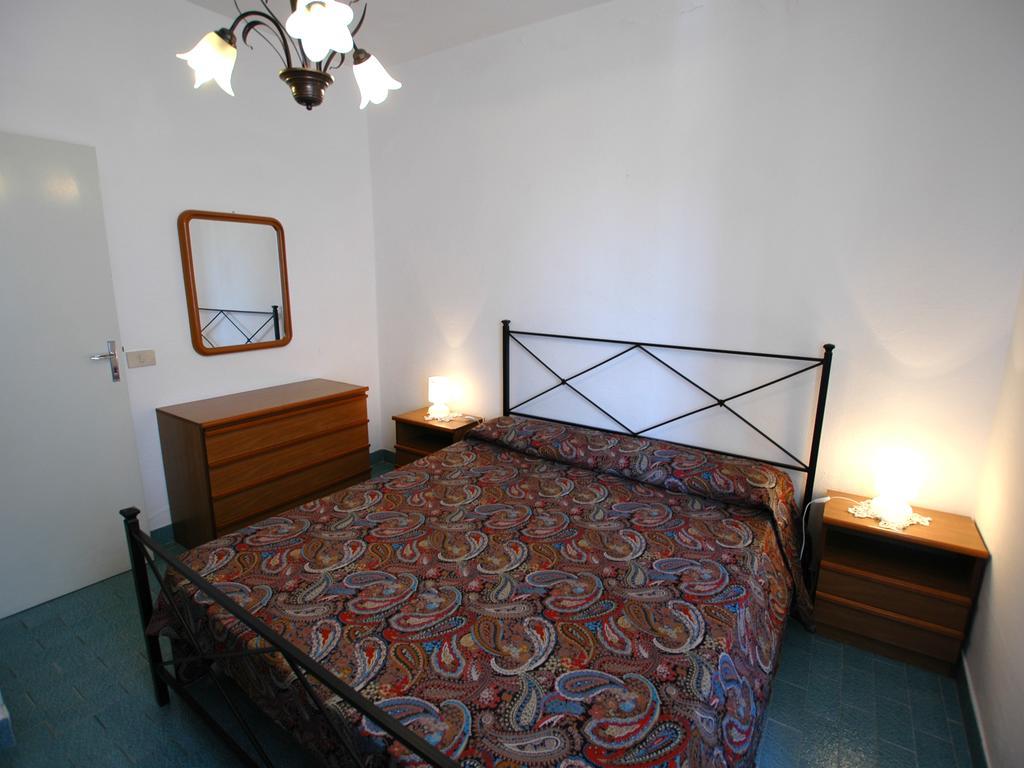 Casa Del Mandorlo Apartment Marina di Campo Room photo
