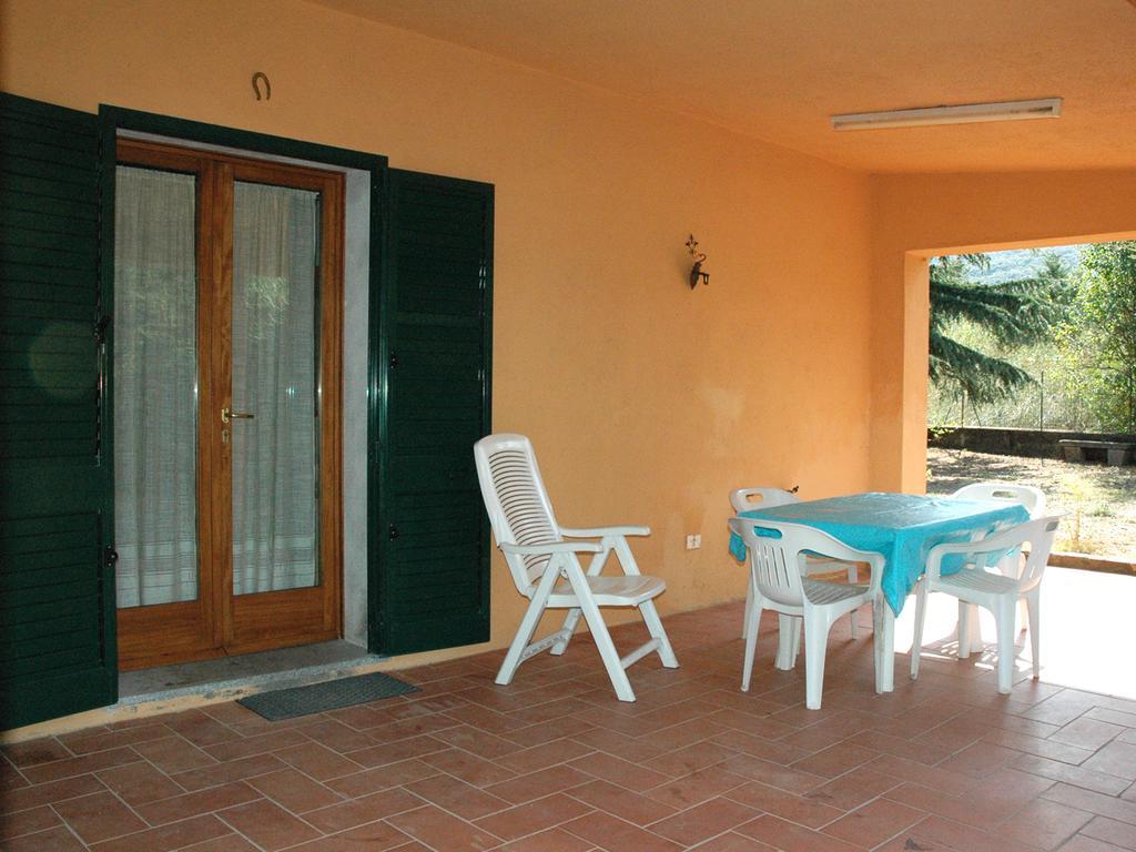 Casa Del Mandorlo Apartment Marina di Campo Room photo